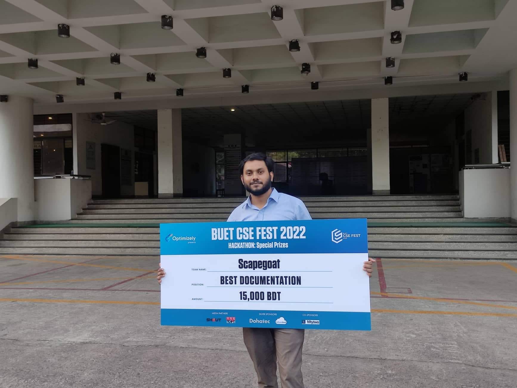 Zahin Uddin holding Best Documentation award at BUET CSE Fest 2022